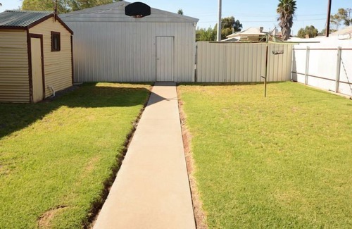 Broken Hill Cabaña | Emaroo Argent Cottage