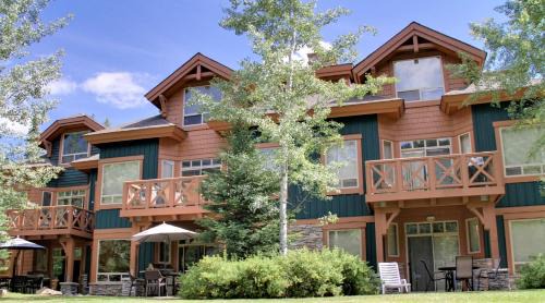 East Kootenay Complejo | Embarc Panorama