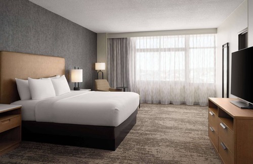 Hot Springs Hotel | Embassy Suites by Hilton at Hot Springs Convention Center