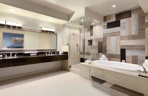 Brea Hotel | Embassy Suites by Hilton Brea North Orange County