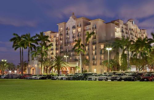 Seybold Hotel | Embassy Suites by Hilton Miami International Airport