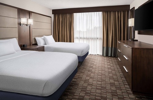 Nashville Hotel | Embassy Suites by Hilton Nashville Airport