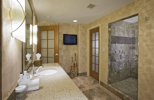 Norman Hotel | Embassy Suites by Hilton Norman Hotel & Conference Center