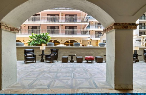 El Segundo Hotel | Embassy Suites by Hilton Los Angeles International Airport South