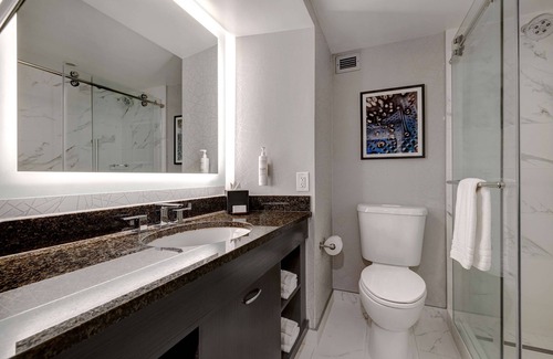 Santa Clara Hotel | Embassy Suites by Hilton Santa Clara Silicon Valley