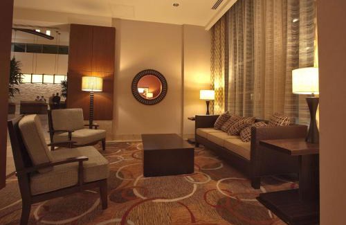 Palmdale Hotel | Embassy Suites Palmdale