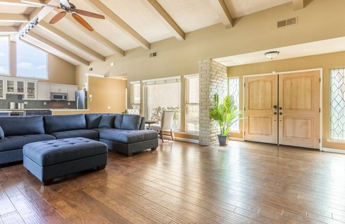Madera Villa | Embedded in Nature 4BR 4BA Villa Hot Tub Pool