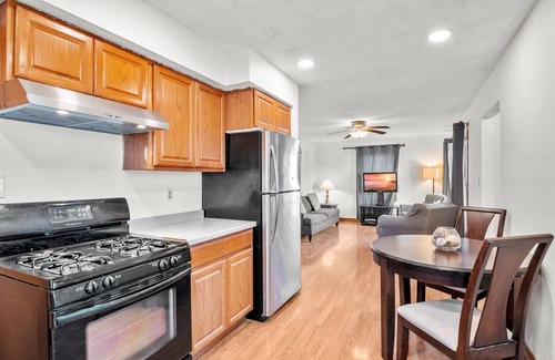 West Side Casa | Embrace style-comfort @JazzyHome01