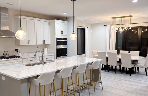 Elizabeth City Casa | Embrace Tranquility: A modern retreat home where serenity meets style