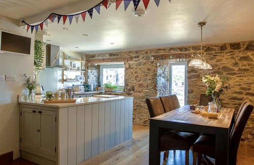 Cawsand Cabaña | Emelle, Kingsand, near the water's edge