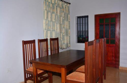 New Town Casa | Emeral Peak Guest House