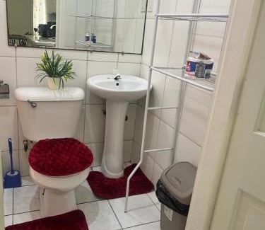 Georgetown Apartamento | Emerald Aparments INC