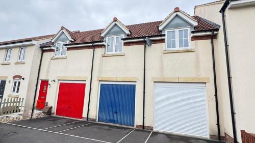 Swindon Casa | Emerald dream house