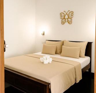 Udawalawa Cabina | EMERALD HAVEN SAFARI Cottages
