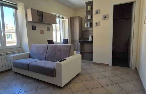 Grottaferrata Apartamento | Emerald House. Wonderful apartment in the heart of Grottaferrata