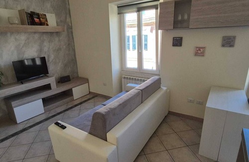 Grottaferrata Apartamento | Emerald House. Wonderful apartment in the heart of Grottaferrata