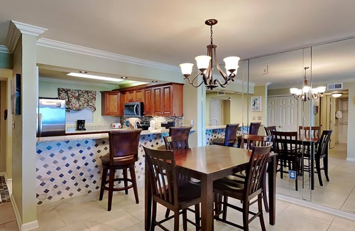 Fort Walton Beach Condominio | Emerald Isle by Southern Vacation Rentals