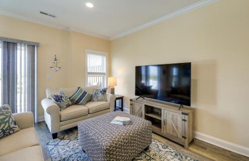 Emerald Isle Casa | Emerald Isle Getaway with Decks and Beach Views!