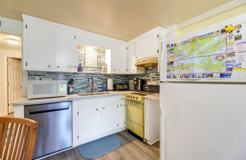 Emerald Isle Cabaña | Emerald Isle Vacation Rental, Walk to Beach!