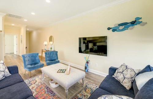 Emerald Isle Casa | Emerald Isle Vacation Home Walk to Beach!