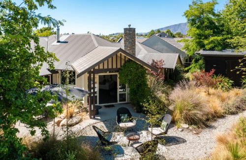 Wanaka Casa | Emerald Oasis by Sotheby's Luxury Rental Homes