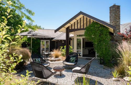 Wanaka Casa | Emerald Oasis by Sotheby's Luxury Rental Homes