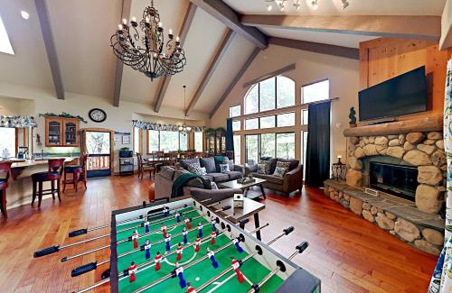 Cedar Glen Casa | Emerald Oasis