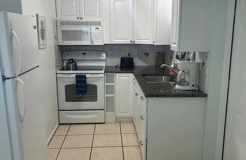 Englewood Cabaña | Emerald Palms Unit 2