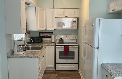 Englewood Cabaña | Emerald Palms Unit 5