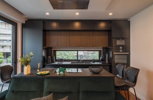 Varkiza Apartamento | Emerald Stone Apartment Varkiza "The Essence of Elegance"