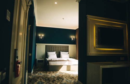 Baku Hotel | Emerald Suite Hotel