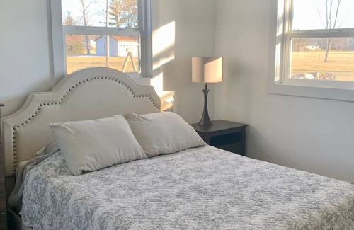 Freeland Casa | Emerson’s Place! Sleeps 12!