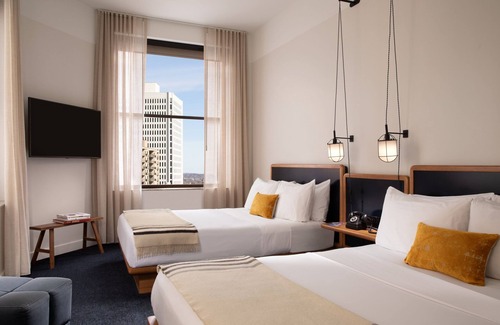 Downtown West Hotel | Emery, Autograph Collection Hotel