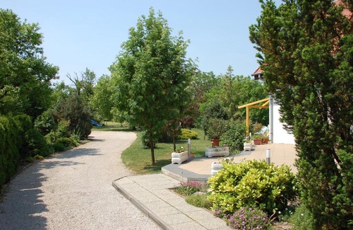 Balatongyorok Casa | Emil porta