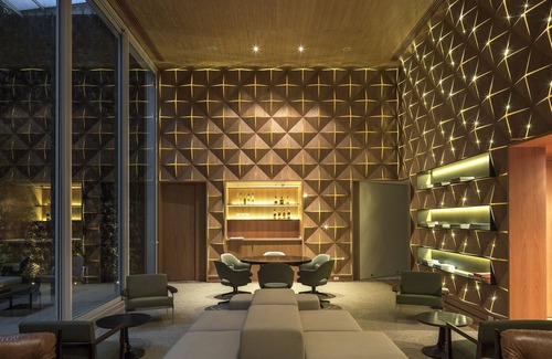 Copacabana Hotel | Emiliano Rio