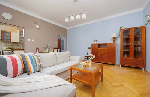 Rembertow Apartamento | Emilii Gierczak 6 | Warszawa | Klimatyczny Apartament | Smart TV