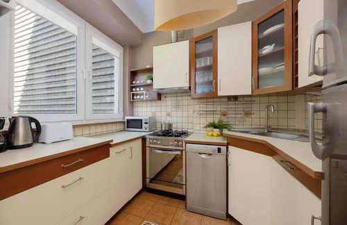 Rembertow Apartamento | Emilii Gierczak 6 | Warszawa | Klimatyczny Apartament | Smart TV