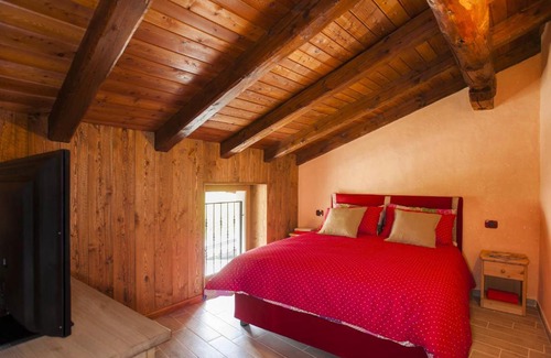 La Salle Apartamento | Emilio Apartments