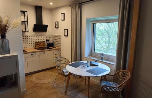 Dornumergrode Apartamento | Emily's Deichbude in einer historischen Villa in Dornumersiel