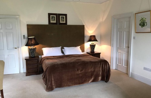 Dingle Cama Y Desayuno | Emlagh House
