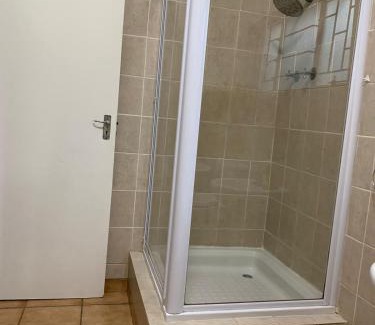 Thabazimbi Apartamento | Emmanuel Self-Catering Cottage