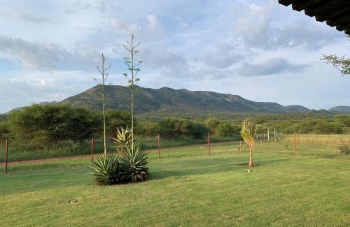 Thabazimbi Apartamento | Emmanuel Self-Catering Cottage