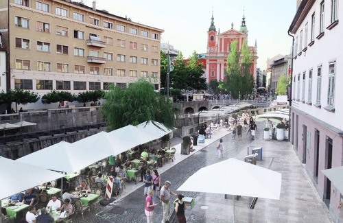 Ljubljana Old Town Apartamento | EMMI 4 * studio apartment - un oasis en el centro de Ljubljana