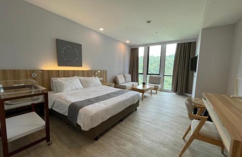 Damansara Perdana Hotel | Empire Damansara Spacious Hotel Room