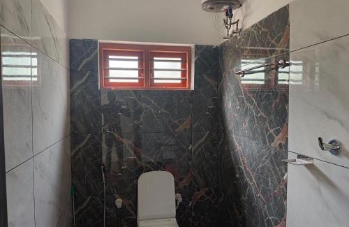 Sulthan Bathery Apartamento | Empire Life Pool Villa