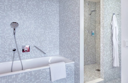 Saint Pauli Hotel | Empire Riverside Hotel