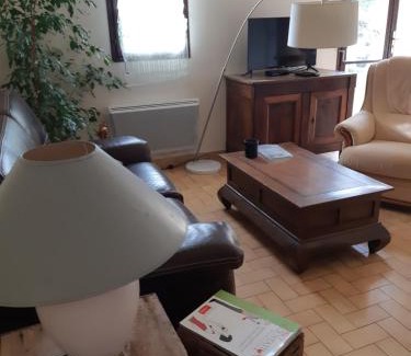 Nolay Casa | En Beauvoir