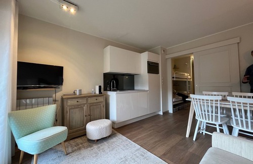 Saint-Etienne-de-Tinee Condominio | En Centre Station, Avec Terrasse Ensoleillée