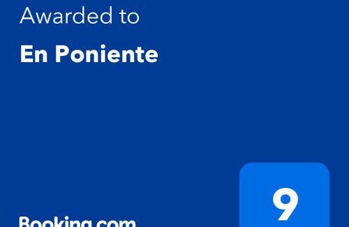 La Línea de la Concepción Casa | En Poniente