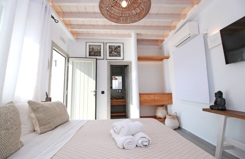 Ftelia Cama Y Desayuno | Enalion Suites Mykonos